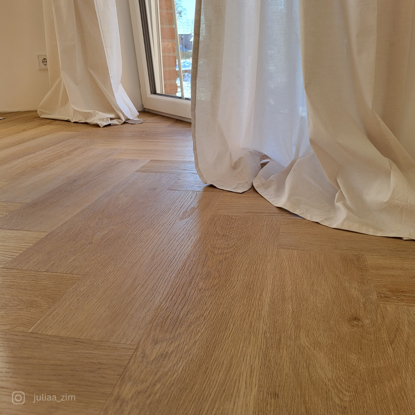 »Eiche Oleander« Fischgrät Klebevinyl 1m²