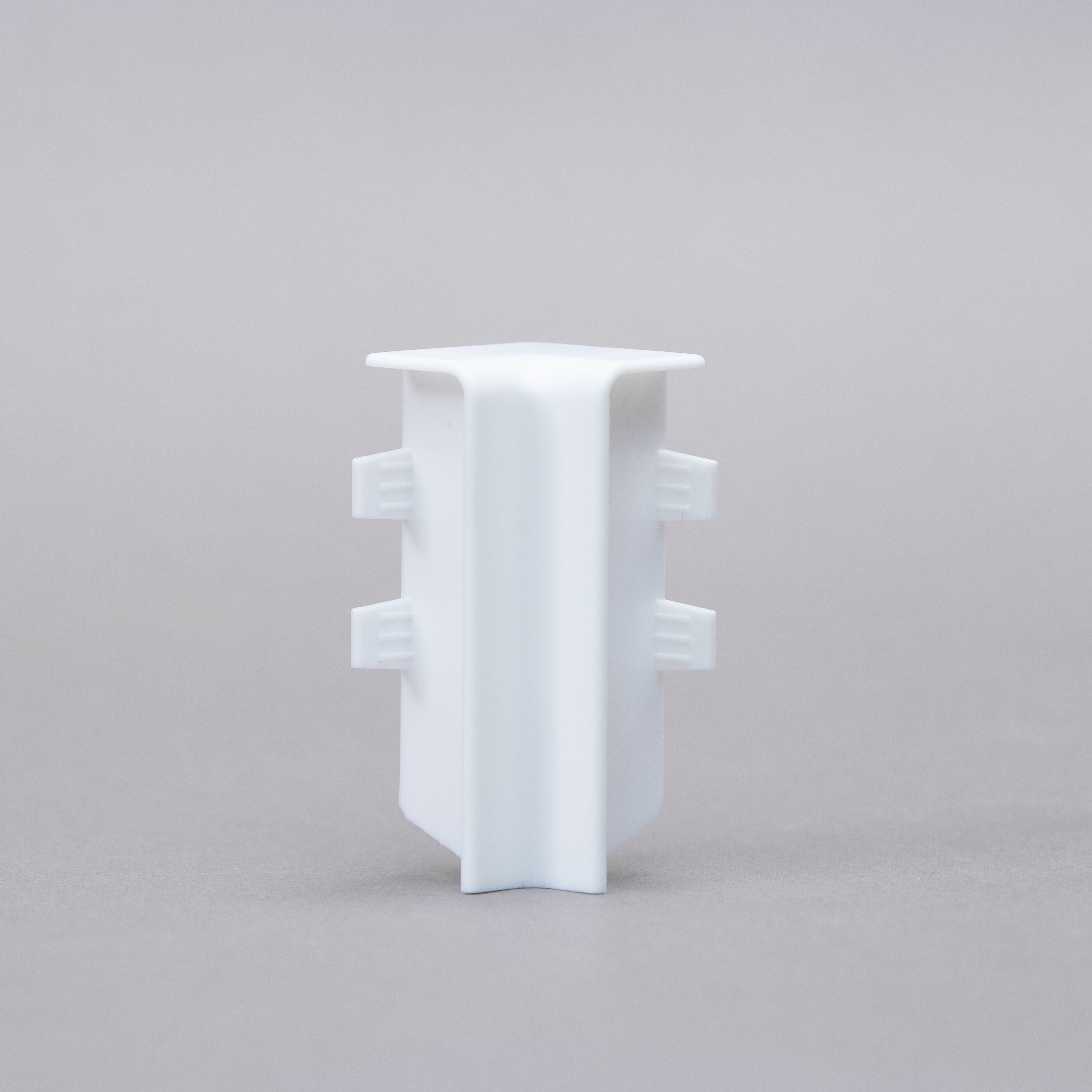 Binnenhoeken voor Plinten Modern 58mm (2 Stuks)