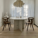 Klick-Vinylboden hell beige ruhige Struktur