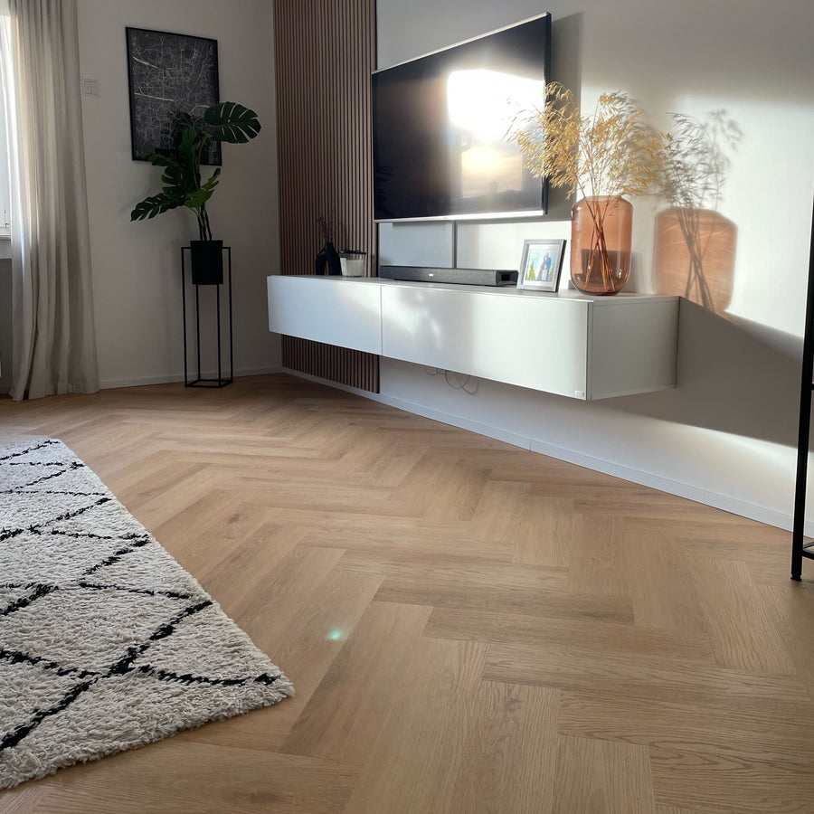 Fischgrät Design in Natur Braun