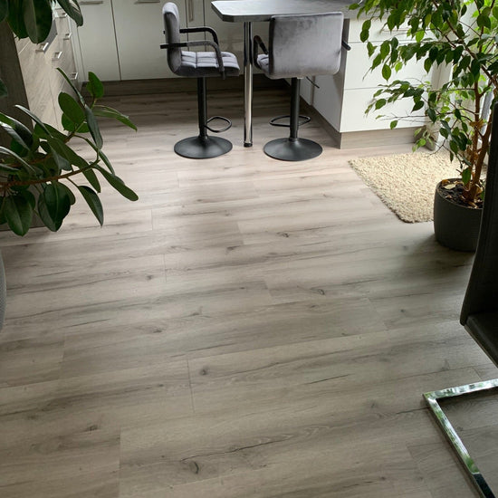 »Eiken Santorini« SPC PVC vloer Unique