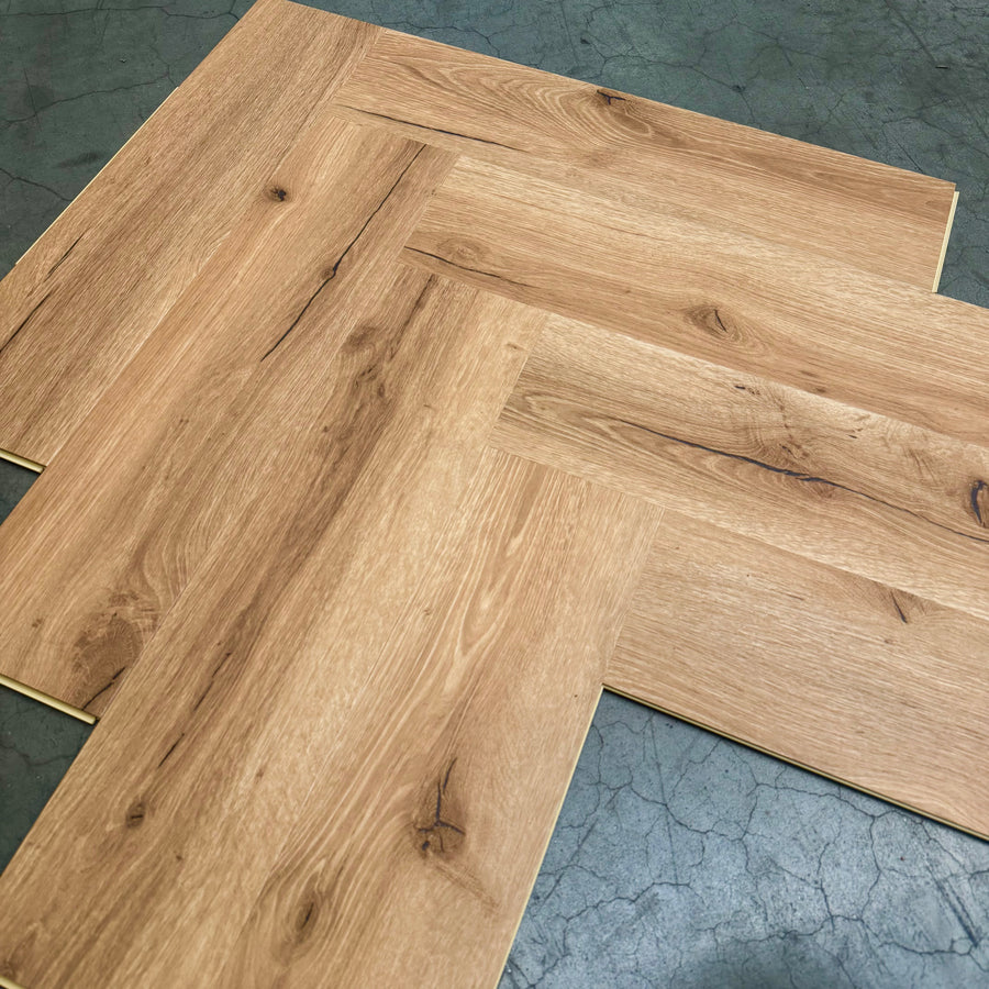 »Golden Oak« Premium Klik-PVC Visgraat