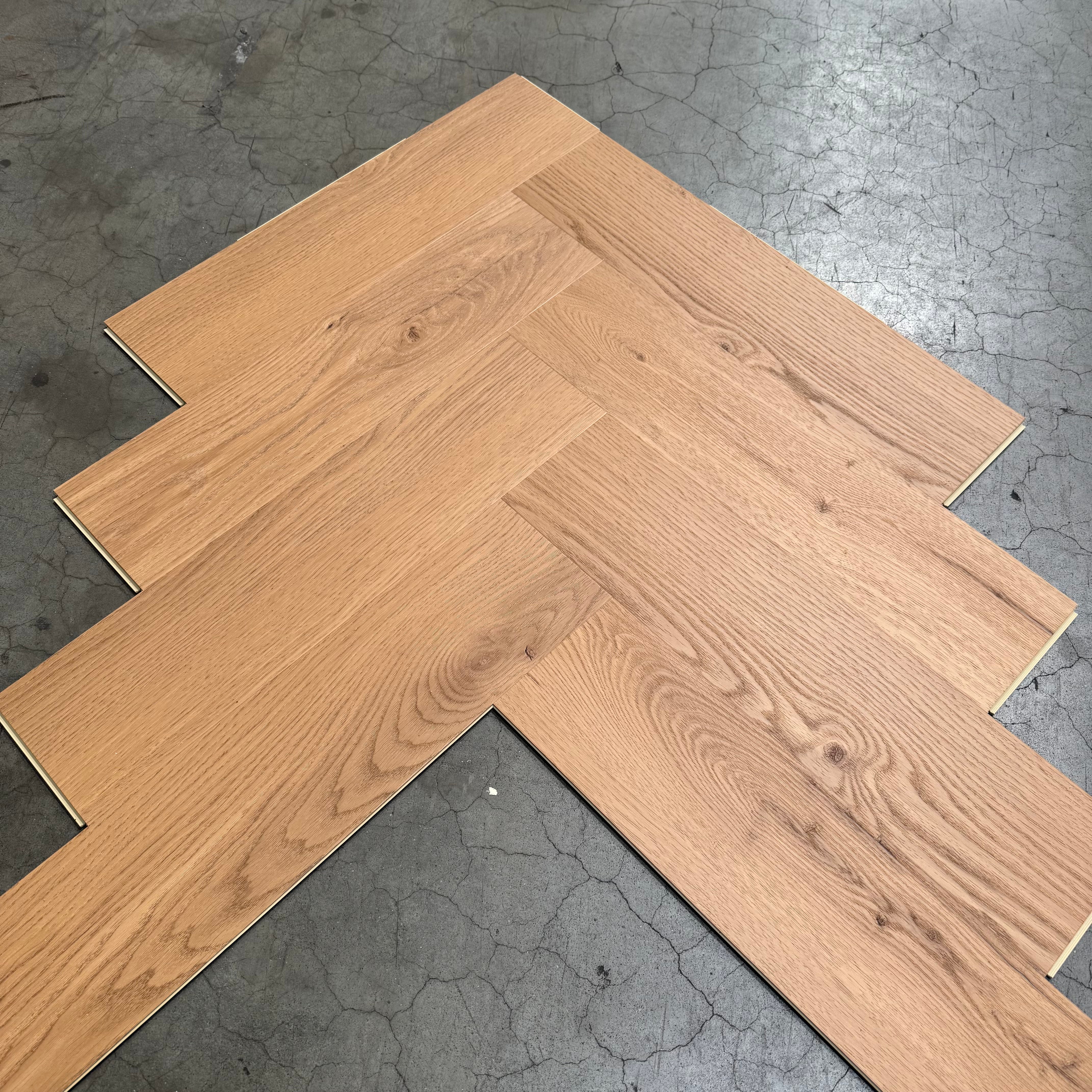Staal »Honey Oak« Premium Klik-PVC Visgraat