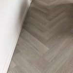 Fischgrät Design in Grau 