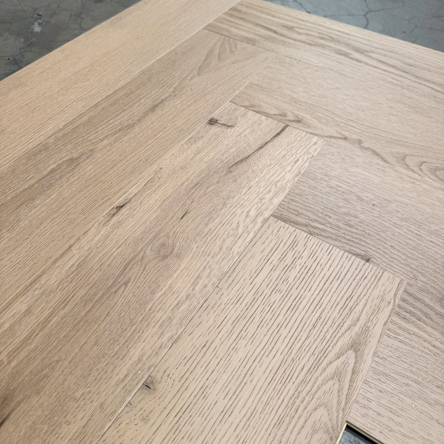 »Natural Oak« Premium Klik-PVC Visgraat