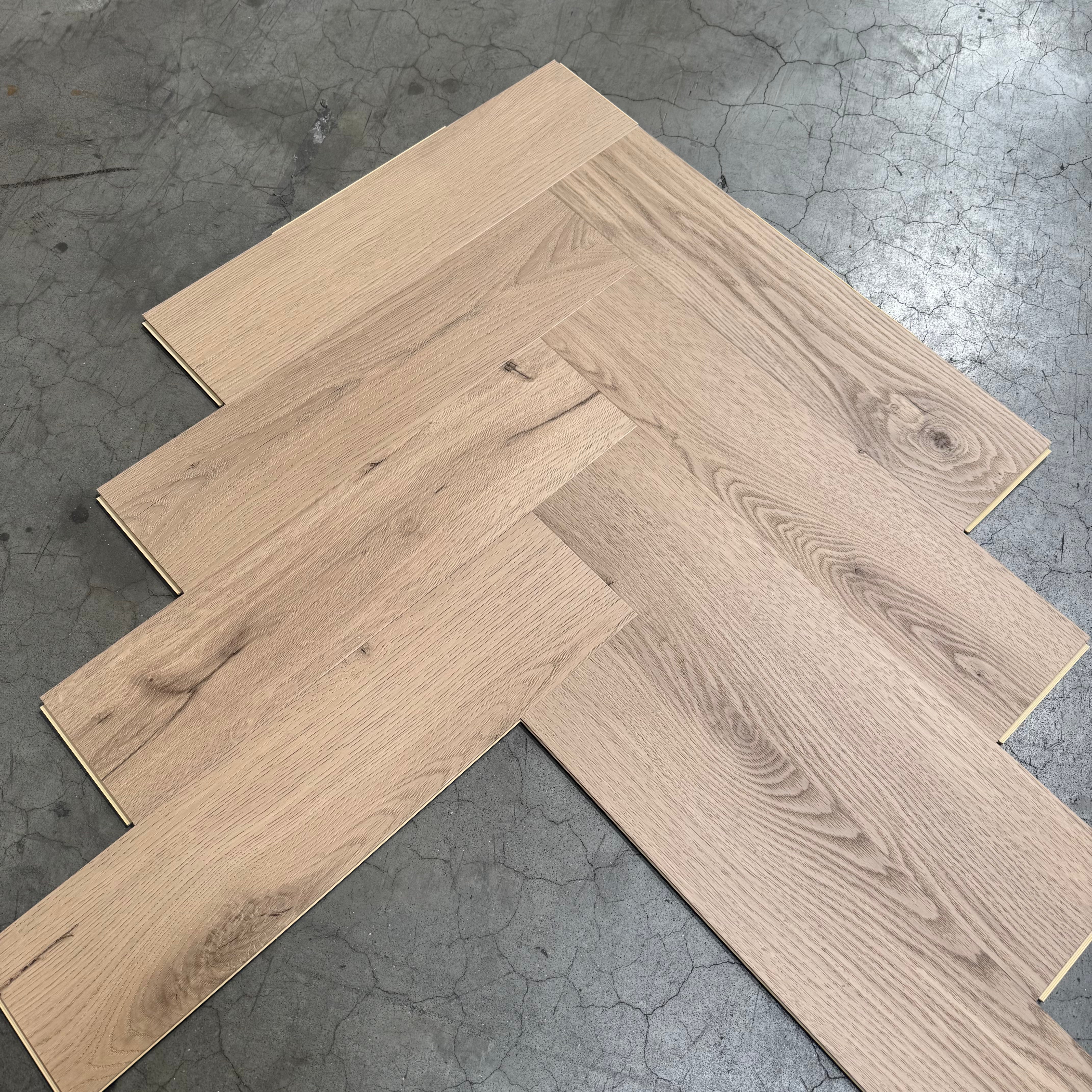Staal »Natural Oak« Premium Klik-PVC Visgraat